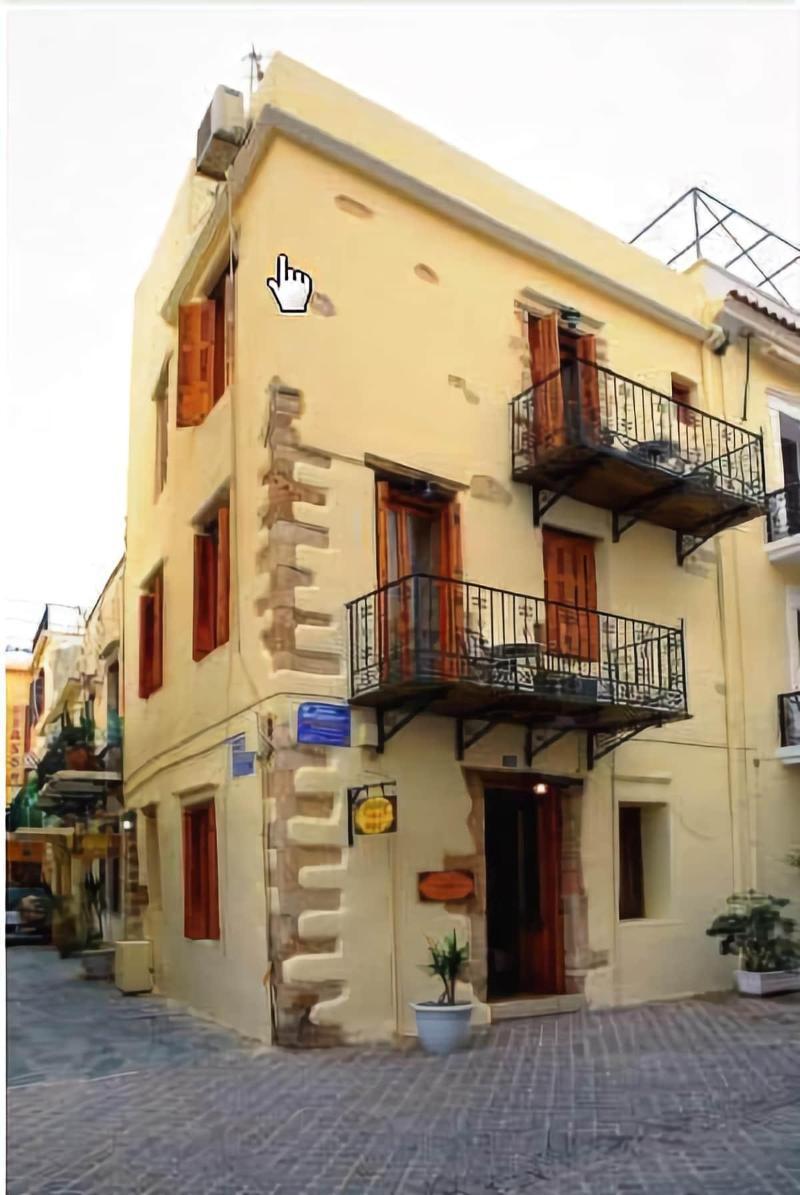 Hera Studios *